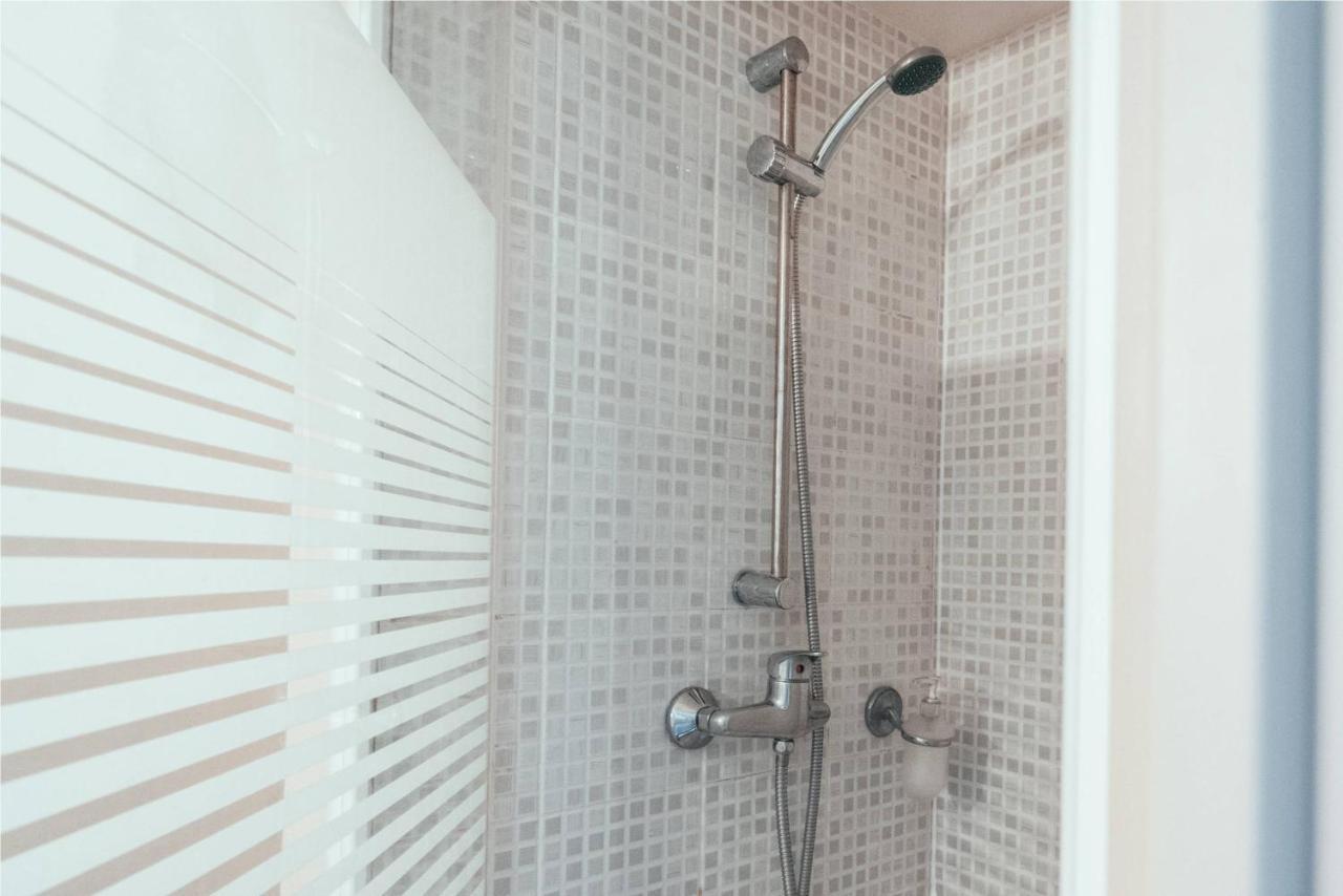 Buc Lounge Hotel Εξωτερικό φωτογραφία